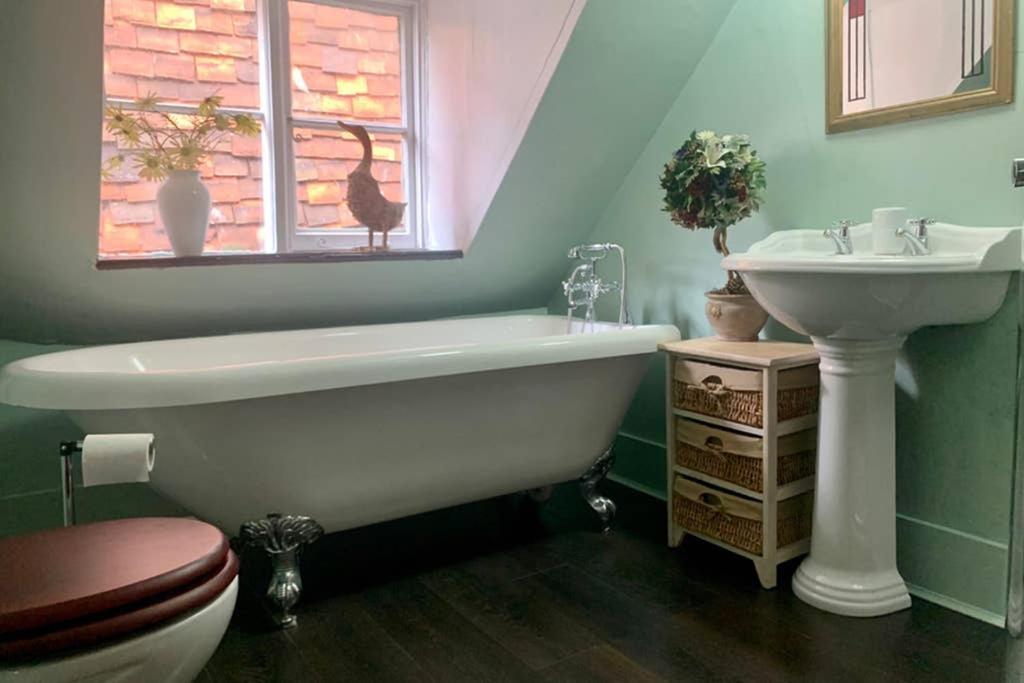 Stunning 18Th Century 5 Bed House Old-Town Hastings Βίλα Εξωτερικό φωτογραφία